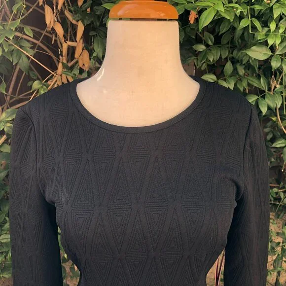 NWT Betsy Johnson Black Long Sleeve Aztec Sheath Dress 4 - Picture 4 of 11